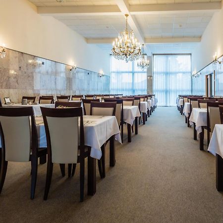 Lazensky A Wellness Hotel Nivamare لوهاكوفيس المظهر الخارجي الصورة