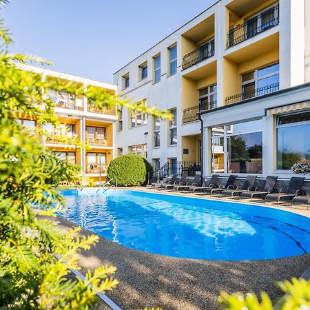 Lazensky A Wellness Hotel Nivamare لوهاكوفيس المظهر الخارجي الصورة
