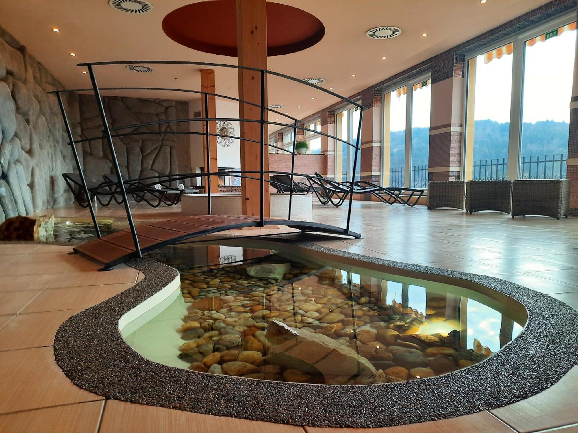 Lazensky A Wellness Hotel Nivamare لوهاكوفيس المظهر الخارجي الصورة